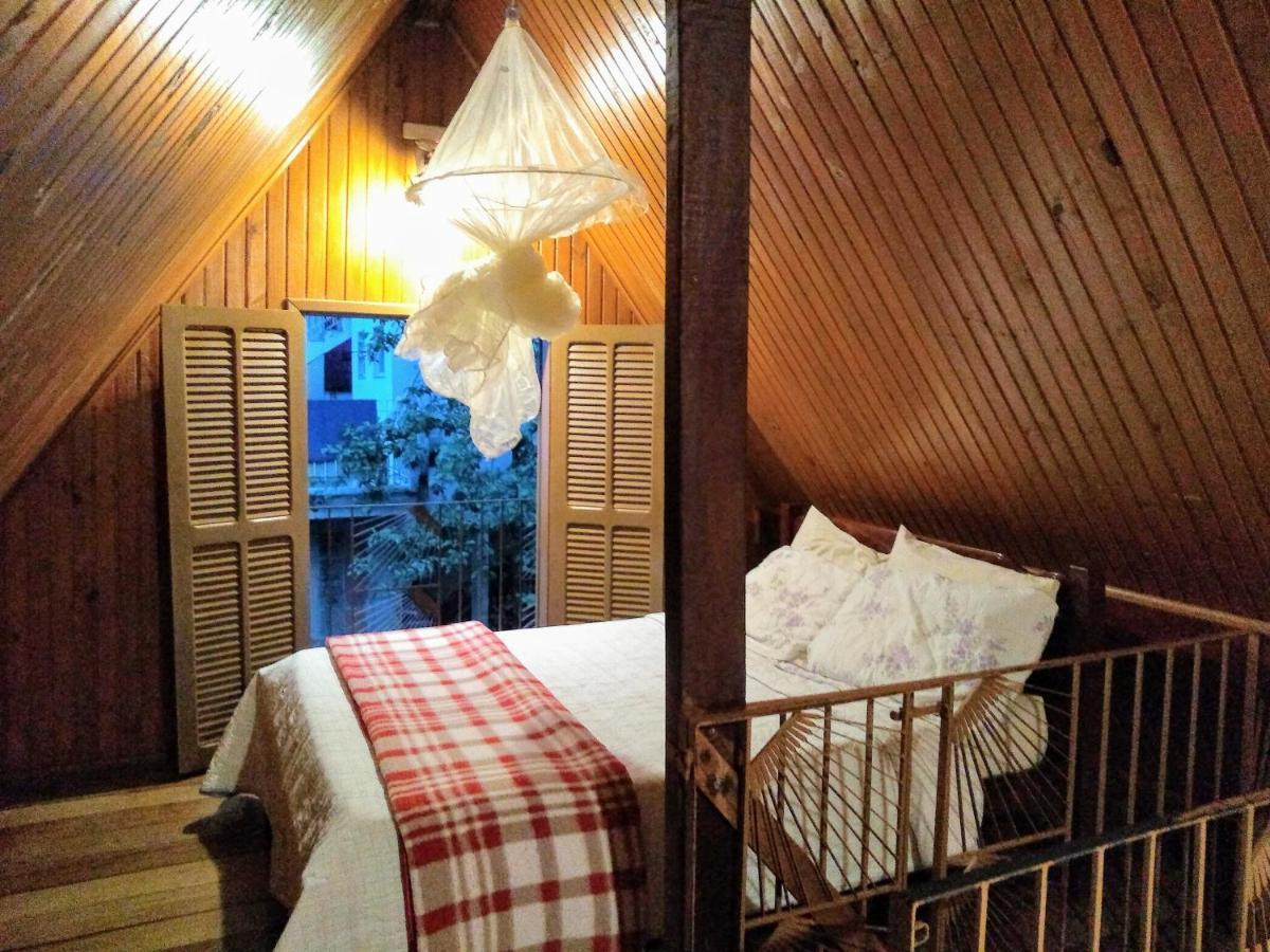 Chalet Confortavel Na Cidade Das Estrelas サンタ・マリア・マダレナ エクステリア 写真