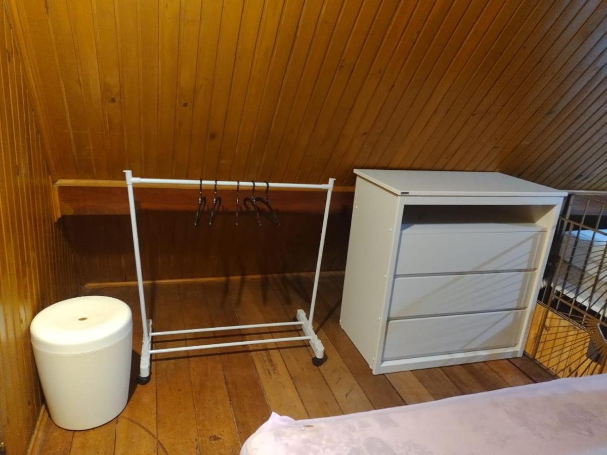 Chalet Confortavel Na Cidade Das Estrelas サンタ・マリア・マダレナ エクステリア 写真